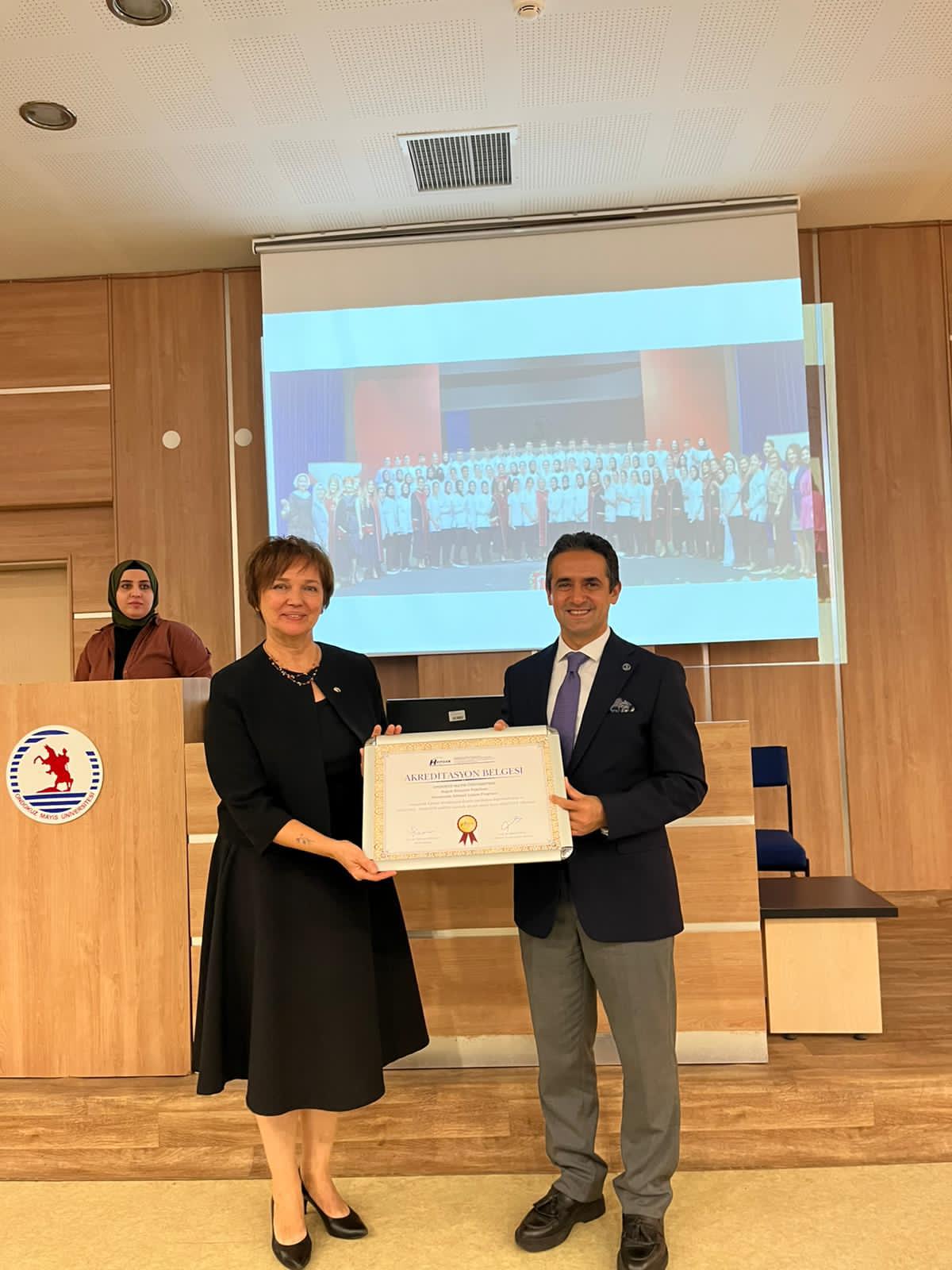 Ondokuz Mayıs Üniversitesi Sağlık Bilimleri Fakültesi Hemşirelik Bölümü Akreditasyon Belgesi Takdim Töreni (29 Eylül 2025)